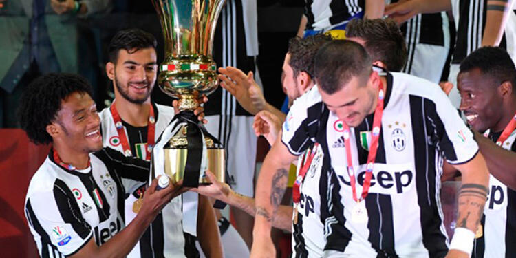 cuadradocampeonafp.jpg