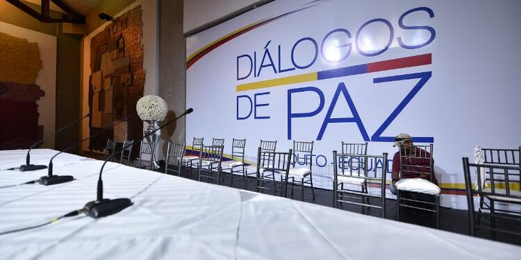 Diálogos de paz con el ELN Diálogos de paz con el ELN