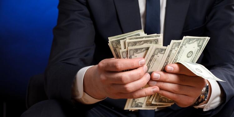 dinero111ingimage111lafm1.jpg