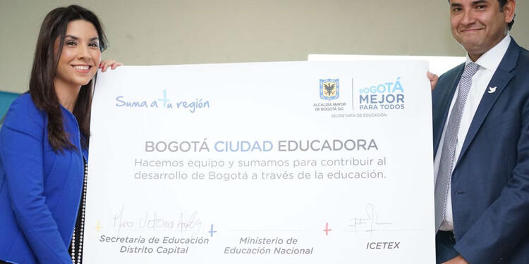 educacionlafm.jpg