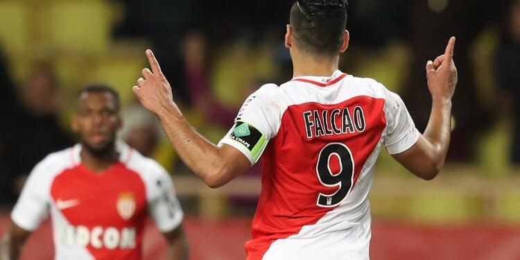 falcaochapeafplafm1monacochamp1.jpg