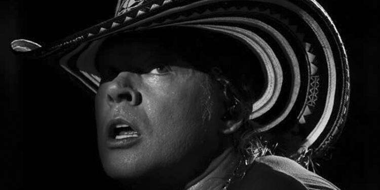 gunsnrosesaxlfotooficial1.jpg
