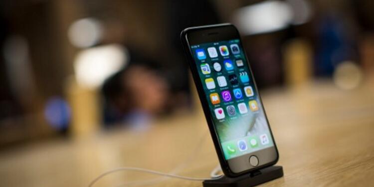 iPhone-AFP.jpg