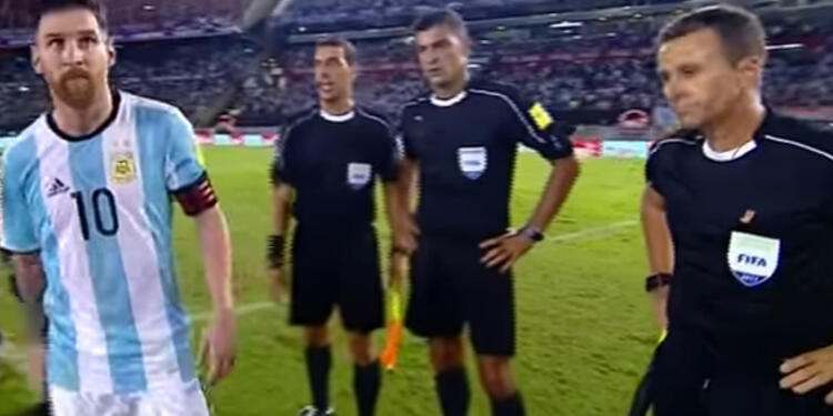 messicabroarbitro1.jpg