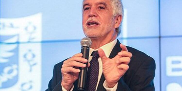 peñalosalafm.jpg