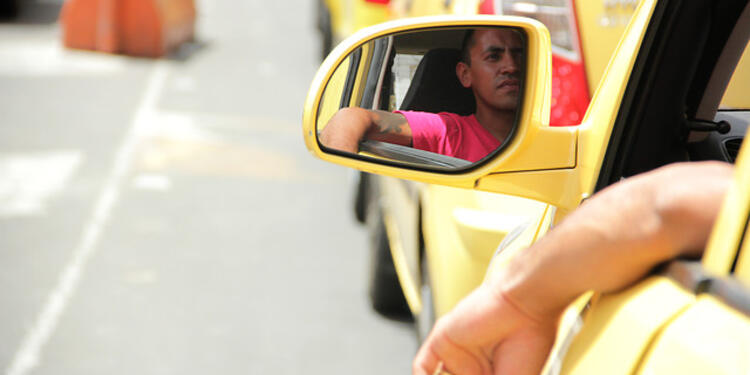 taxis1.jpg