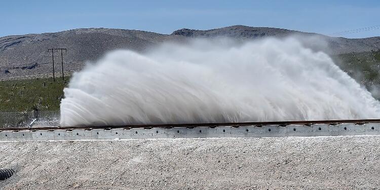 trenHyperloopOneafplafm1.jpg