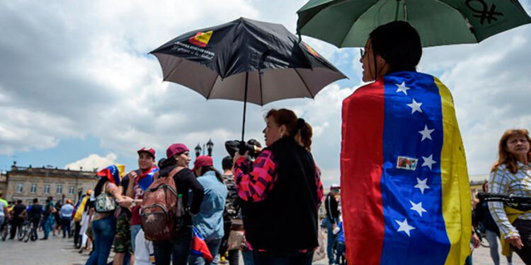 venezolanosenbogotaafp11.jpg