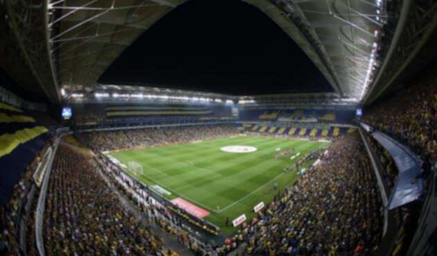 @Fenerbahce-LA-FM.jpg