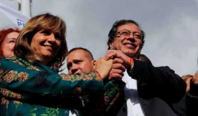 Angela María Robledo y Gustavo Petro Angela María Robledo y Gustavo Petro