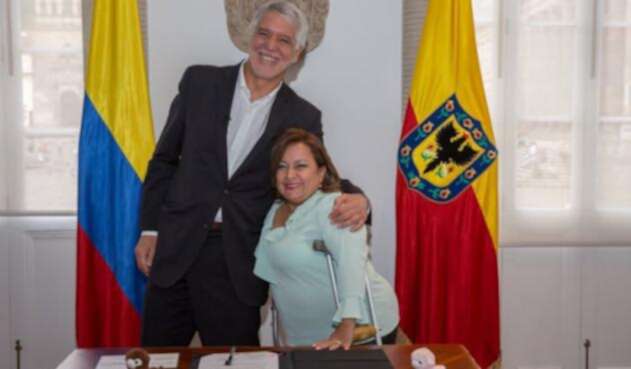 Claudia Liliana Rodríguez junto al alcalde de Bogotá, Enrique Peñalosa Claudia Liliana Rodríguez junto al alcalde de Bogotá, Enrique Peñalosa