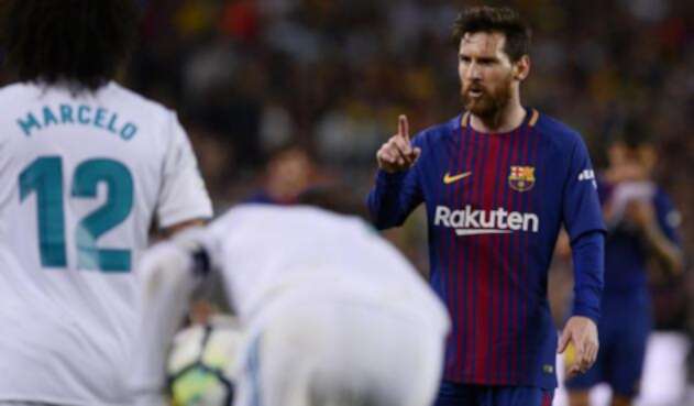 Messi en un partido contra el Real Madrid Messi en un partido contra el Real Madrid