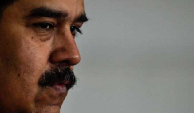 El gobierno de Nicolás Maduro enfrenta una seria crisis económica El gobierno de Nicolás Maduro mantiene una constante crisis diplomática con Estados Unidos El gobierno de Nicolás Maduro enfrenta una seria crisis económica