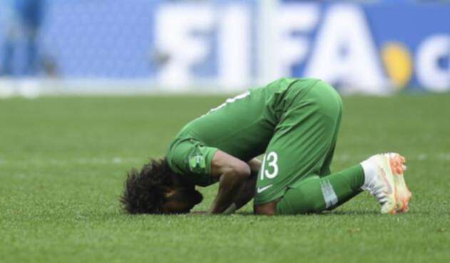 La selección saudí viajaba para su partido ante Uruguay La selección saudí viajaba para su partido ante Uruguay