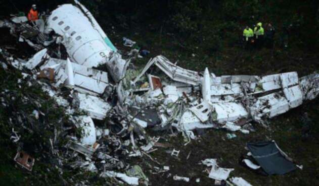 Así quedó el avión de Lamia tras el accidente de Chapecoense en Antioquia Así quedó el avión de Lamia tras el accidente de Chapecoense en Antioquia
