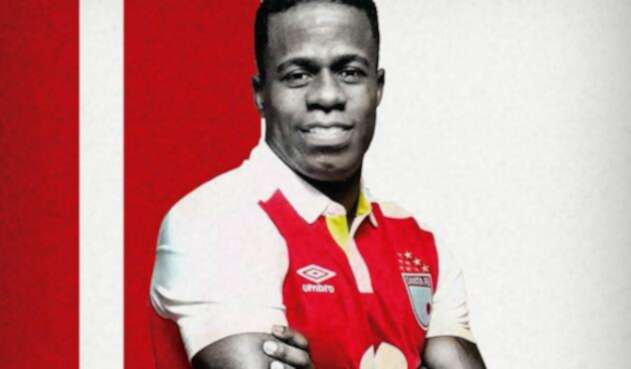 Carmelo Valencia.