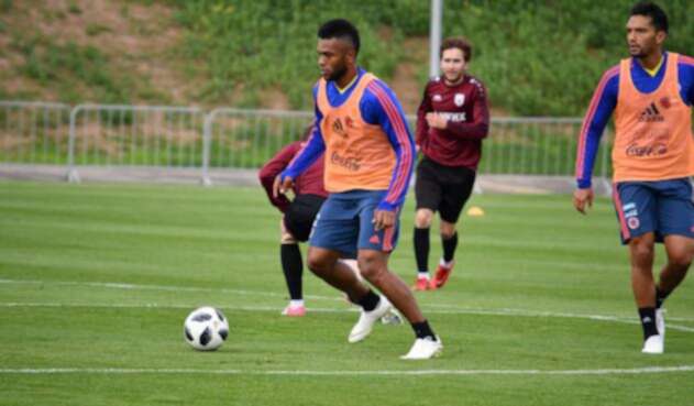 La Selección Colombia entrenando en el estadio Sviyaga, a 35 kilómetros de Kazán