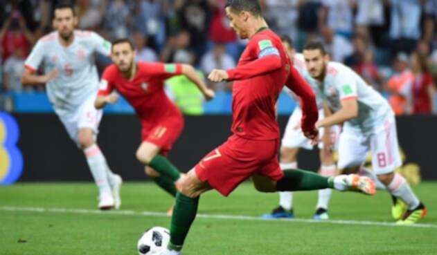 Cristiano Ronaldo tras anotarle a España Cristiano Ronaldo tras anotarle a España