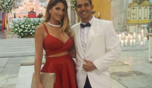 Daniella Donado y su esposo Virgilio Torres en el matrimonio de Mr. Black Daniella Donado y su esposo Virgilio Torres en el matrimonio de Mr. Black