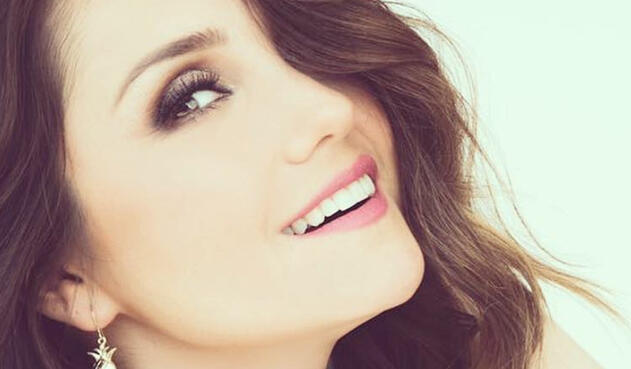 Dulce María, cantante y actriz mexicana Dulce María, cantante y actriz mexicana