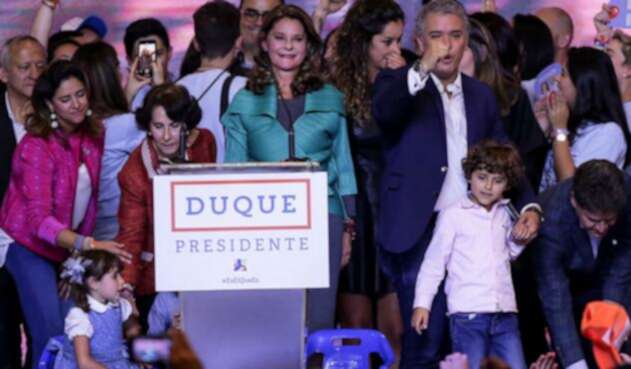 Iván Duque y su hijo Matías