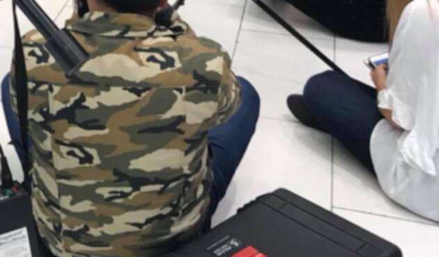 Foto publicada por el fotógrafo Fernando Rivera tras hacer pública su denuncia