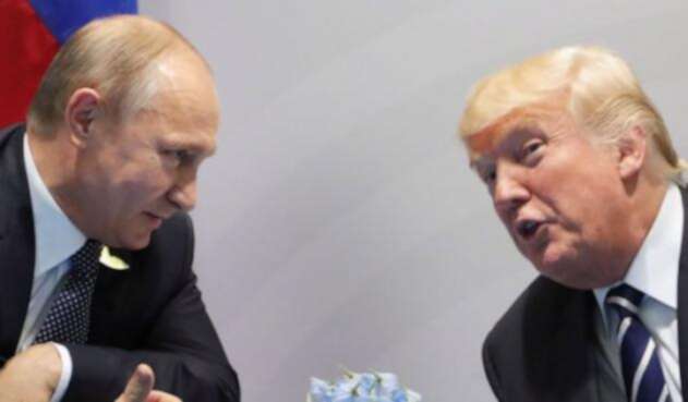 Los presidentes de Rusia, Vladimir Putin, y Estados Unidos, Donald Trump.
