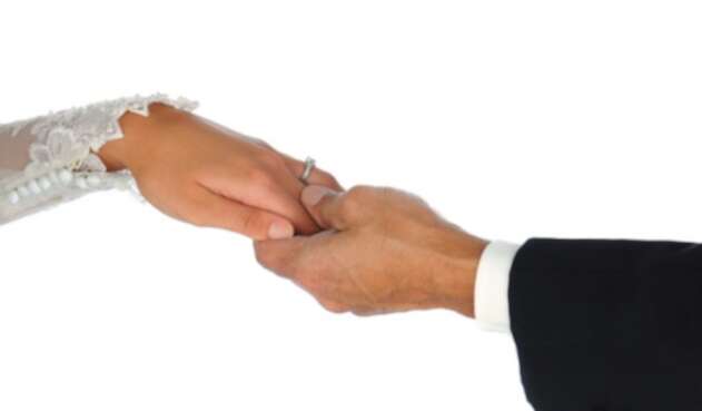 De acuerdo al fallo de la Corte, en el matrimonio las partes están obligadas a cumplir los compromisos que emergen del acto.