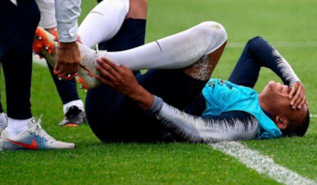 Kylian Mbappé luego del entrenamiento con Francia, en Istra (Rusia)
