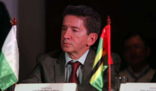 El gobernador de Antioquia sostiene que su departamento no necesita que le regalen esos espacios El gobernador de Antioquia sostiene que su departamento no necesita que le regalen esos espacios