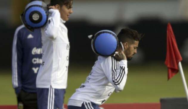El centrocampista argentino Manuel Lanzini