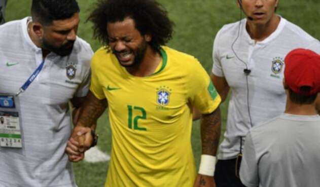 Marcelo tuvo que dejar el juego ante Serbia por una molestia en su espalda Marcelo tuvo que dejar el juego ante Serbia por una molestia en su espalda