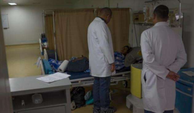 Los pacientes permanecen aislados.