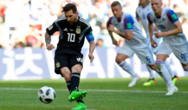 Lionel Messi y un penal errado en el partido ante Islandia Lionel Messi y un penal errado en el partido ante Islandia
