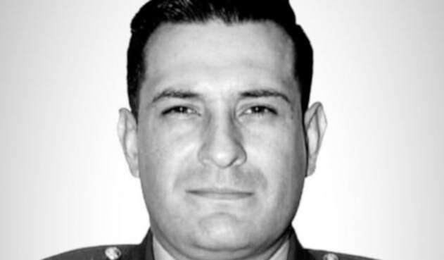 Policía asesinado