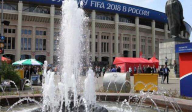 Empieza la fiesta: la anfitriona Rusia y Arabia Saudí abren este jueves el Mundial de 2018 en Moscú. Empieza la fiesta: la anfitriona Rusia y Arabia Saudí abren este jueves el Mundial de 2018 en Moscú.