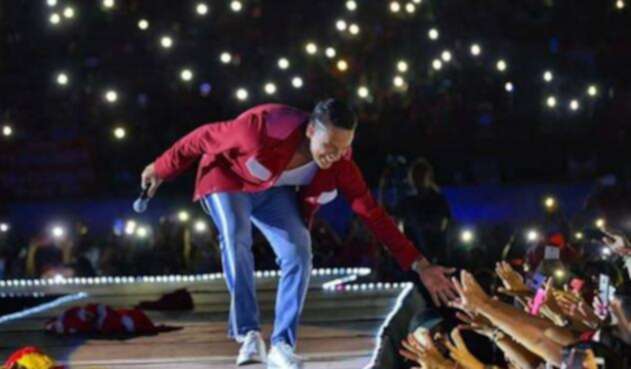 Silvestre Dangond en el lanzamiento de Esto es Vida