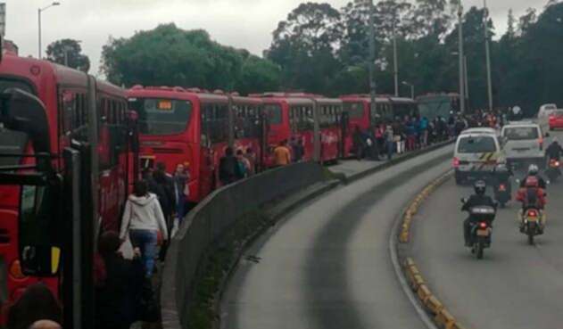 Trancón Transmilenio en Suba