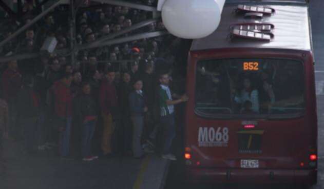 TRANSMILENIO EN HORA PICO