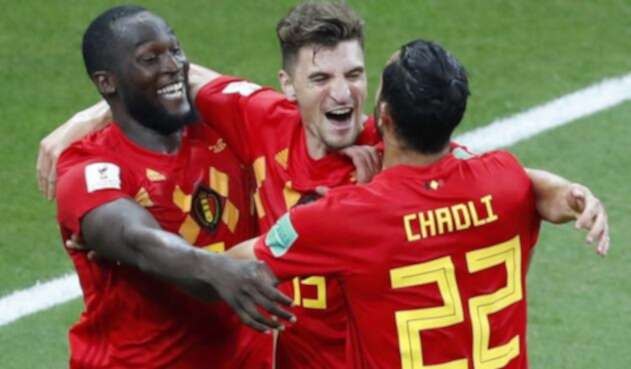 Lukaku, Chadli y Meunier celebrando el gol de la victoria ante Japón en Rusia-2018.