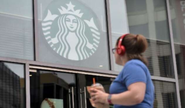 STARBUCKS