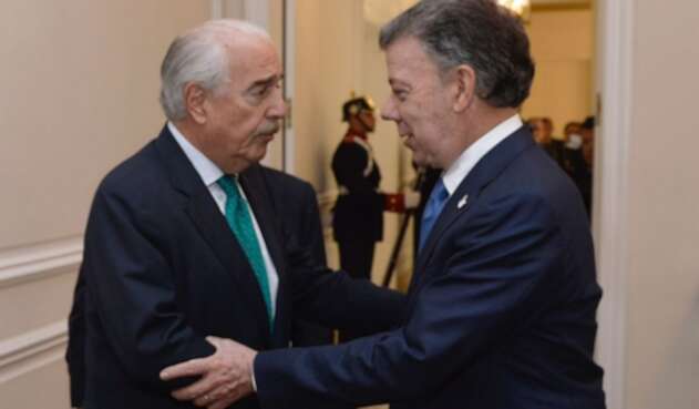 Andrés Pastrana y Juan Manuel Santos, hoy enfrentados por Odebrtecht