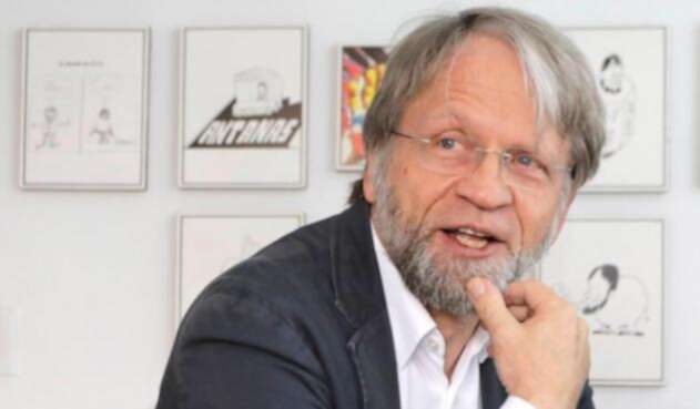 El exalcalde Antanas Mockus salvó su curul ante el Consejo Nacional Electoral El exalcalde Antanas Mockus salvó su curul ante el Consejo Nacional Electoral