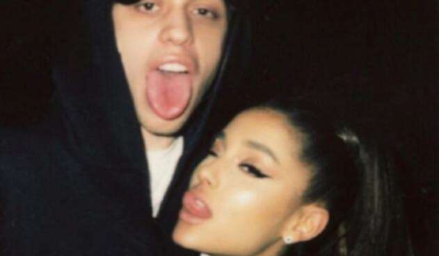 Ariana Grande y Pete Davidson