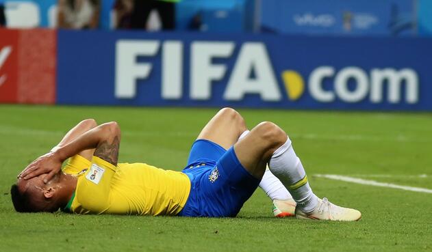 Todo Brasil llora la eliminación de la selección en cuartos de final Todo Brasil llora la eliminación de la selección en cuartos de final