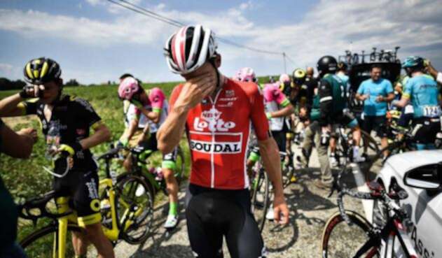 Etapa del tour de Francia detenida