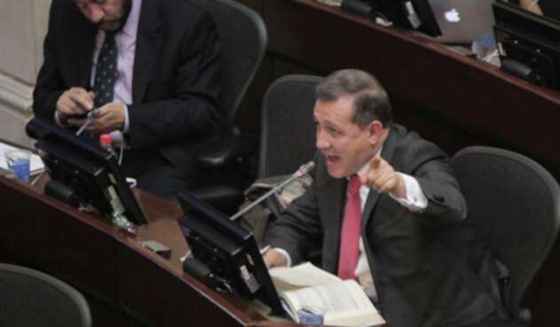 Senador Ernesto Macías