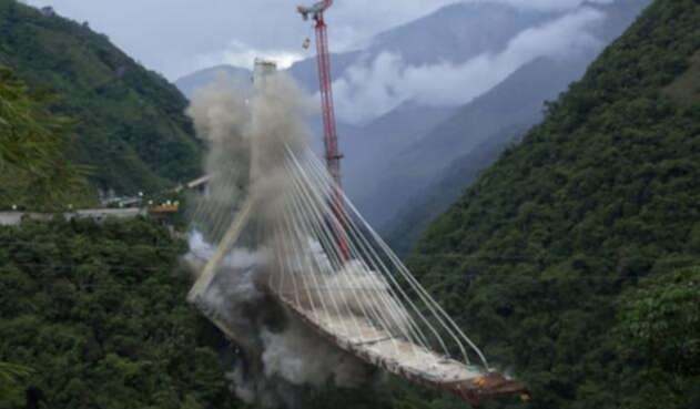 Implosión del puente Chirajara. Implosión del Chirajara duró menos de un minuto