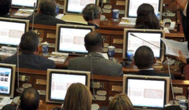 Congresistas en la sede del Capitolio Nacional