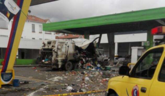 Explosión en estación de servicio de Chía